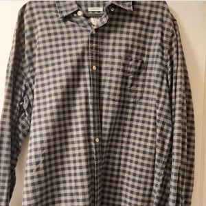 Gap men’s button down shirt